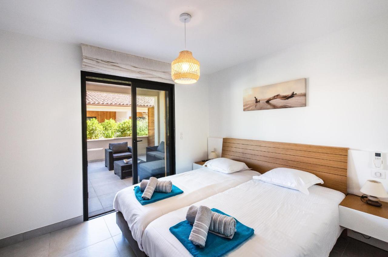 Petra D'Oro Villa Palombaggia Порто-Веккьо Экстерьер фото